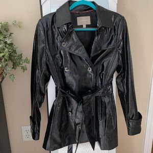 BRAND NEW BANANA REPUBLIC RAIN COAT SIZE M